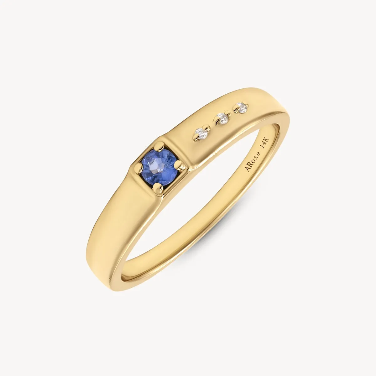 Audry Sapphire Ring