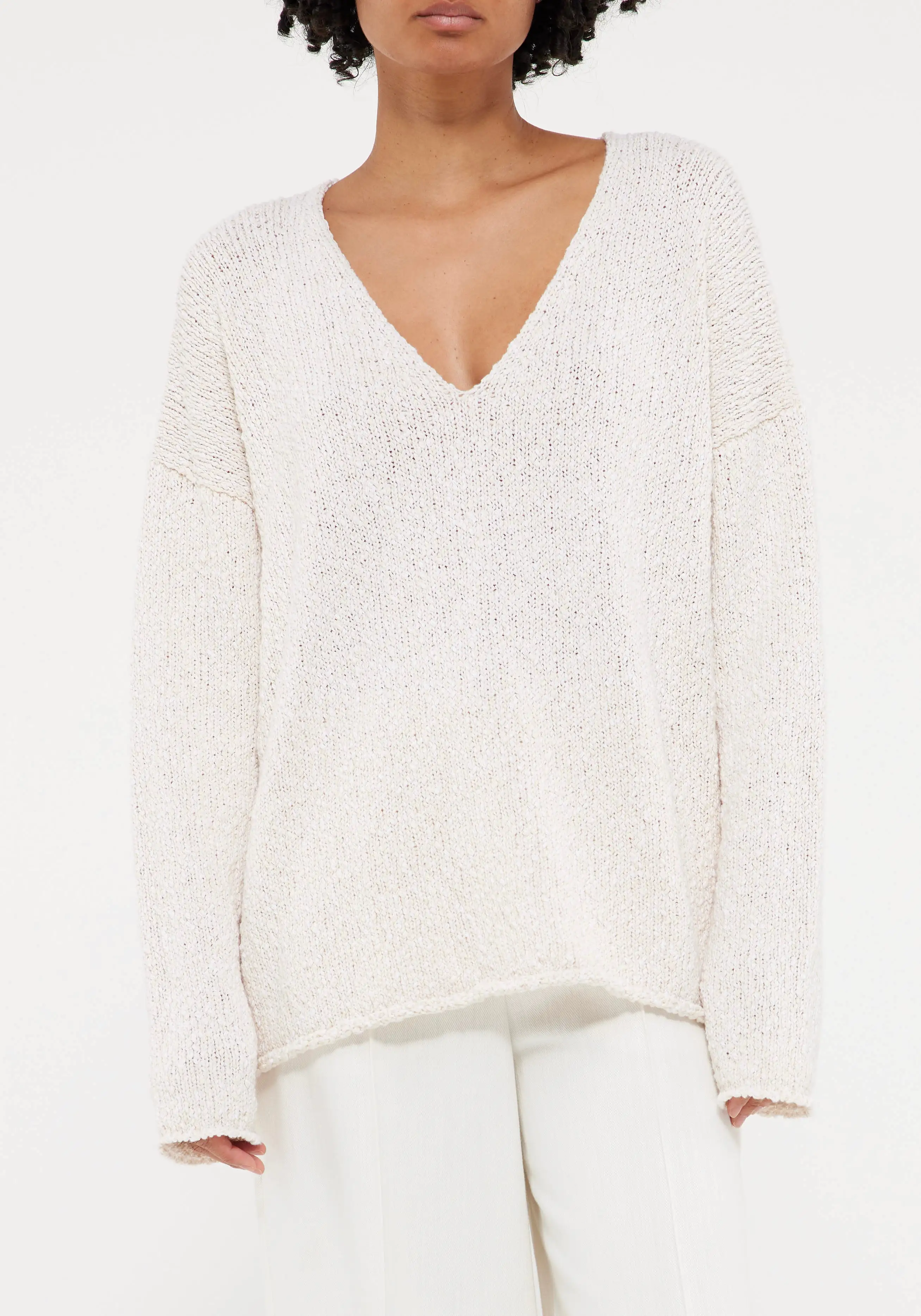 Boucle Knitted V-Neck Sweater - Cream