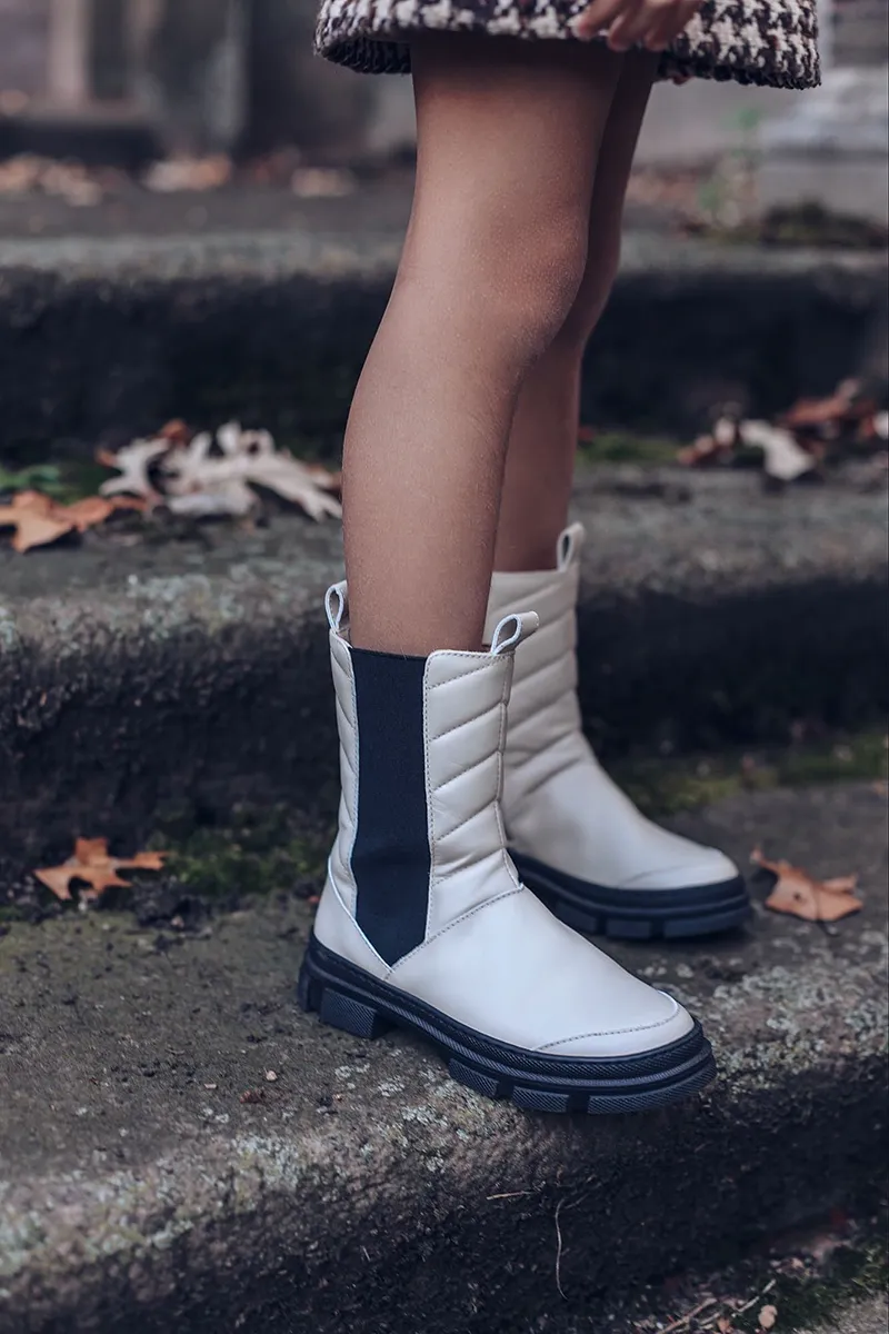 Chelsea boots