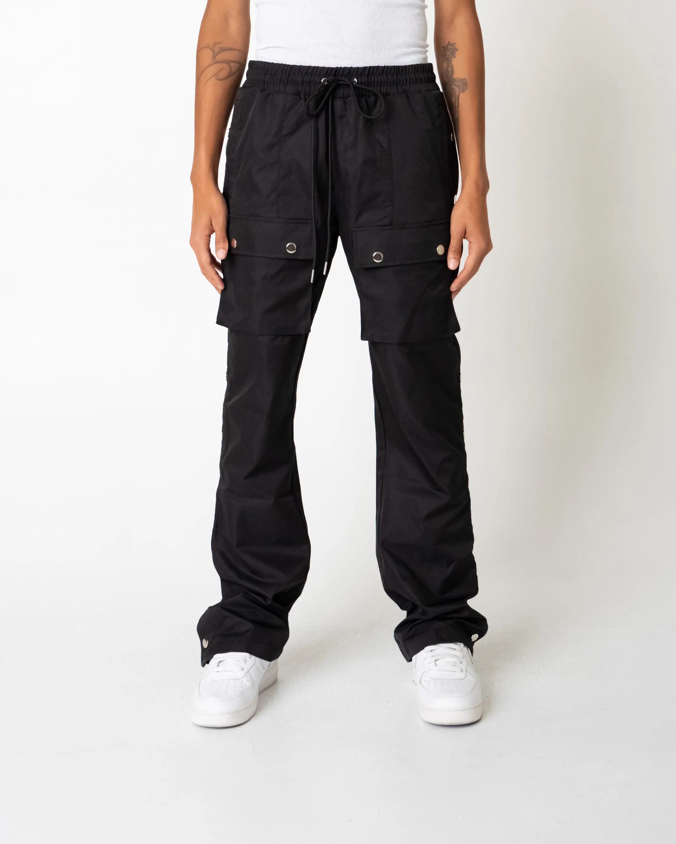 EPTM SNAP CARGO FLARED PANTS-BLACK