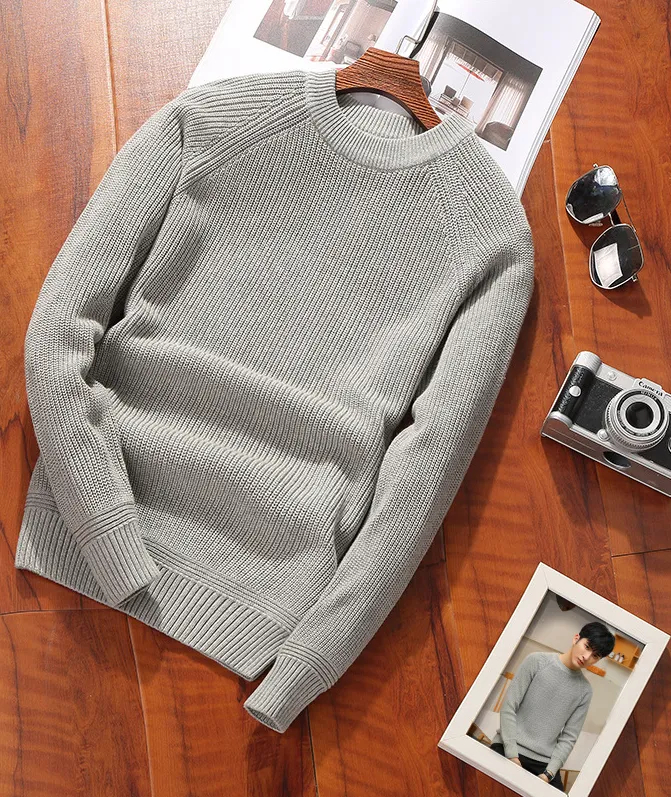 Men's crew-neck sweater