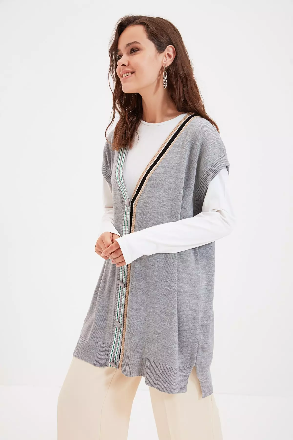 Trendyol MODEST V-Neck Sweater