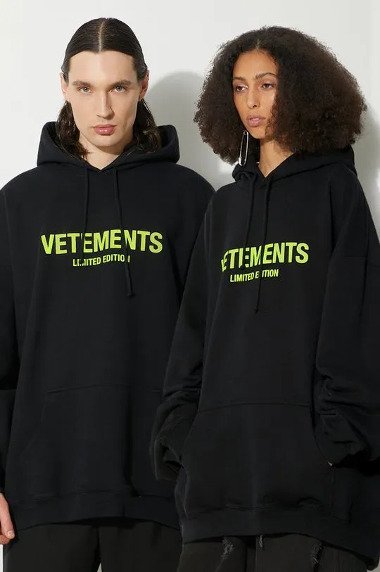 VETEMENTS sweatshirt Limited Edition Logo Hoodie black color hooded with a print UE64HD600X